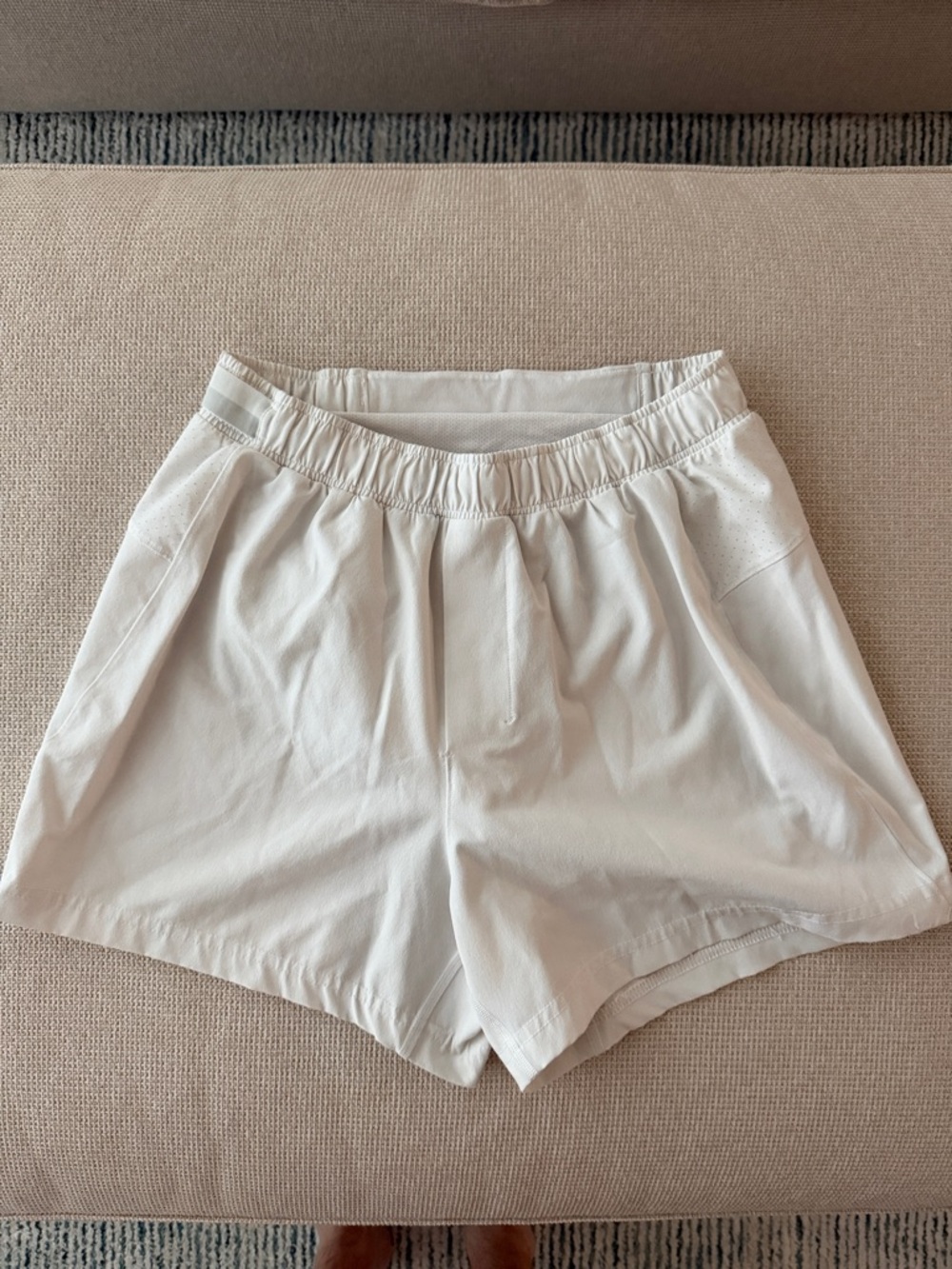 lululemon athletica Men's Light Gray Performance Shorts